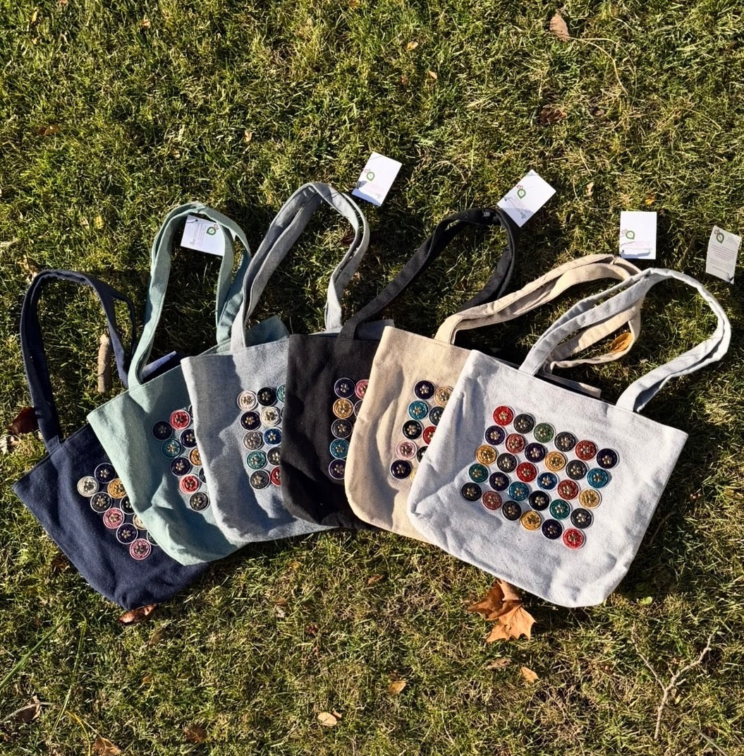 Medium Totes